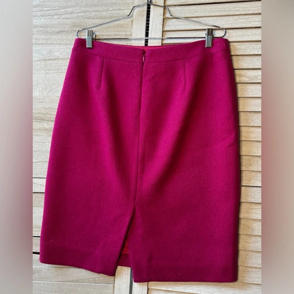 J. Crew Vibrant Pink Skirt. Size 8. Great Condition. Wool Blend Preppy